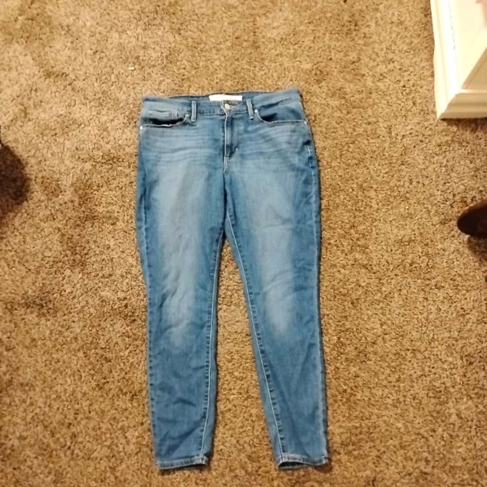 Levi's Signature Midrise Skinny Jeans